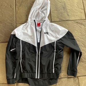 Nike windbreaker